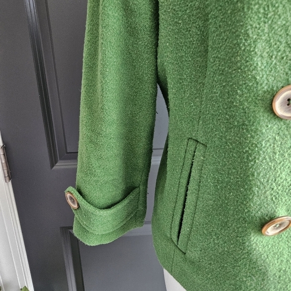 CAbi Double-breasted Wool Blend Jacket Clover Green Peacoat Crop Sz 4 - Picture 8 of 14